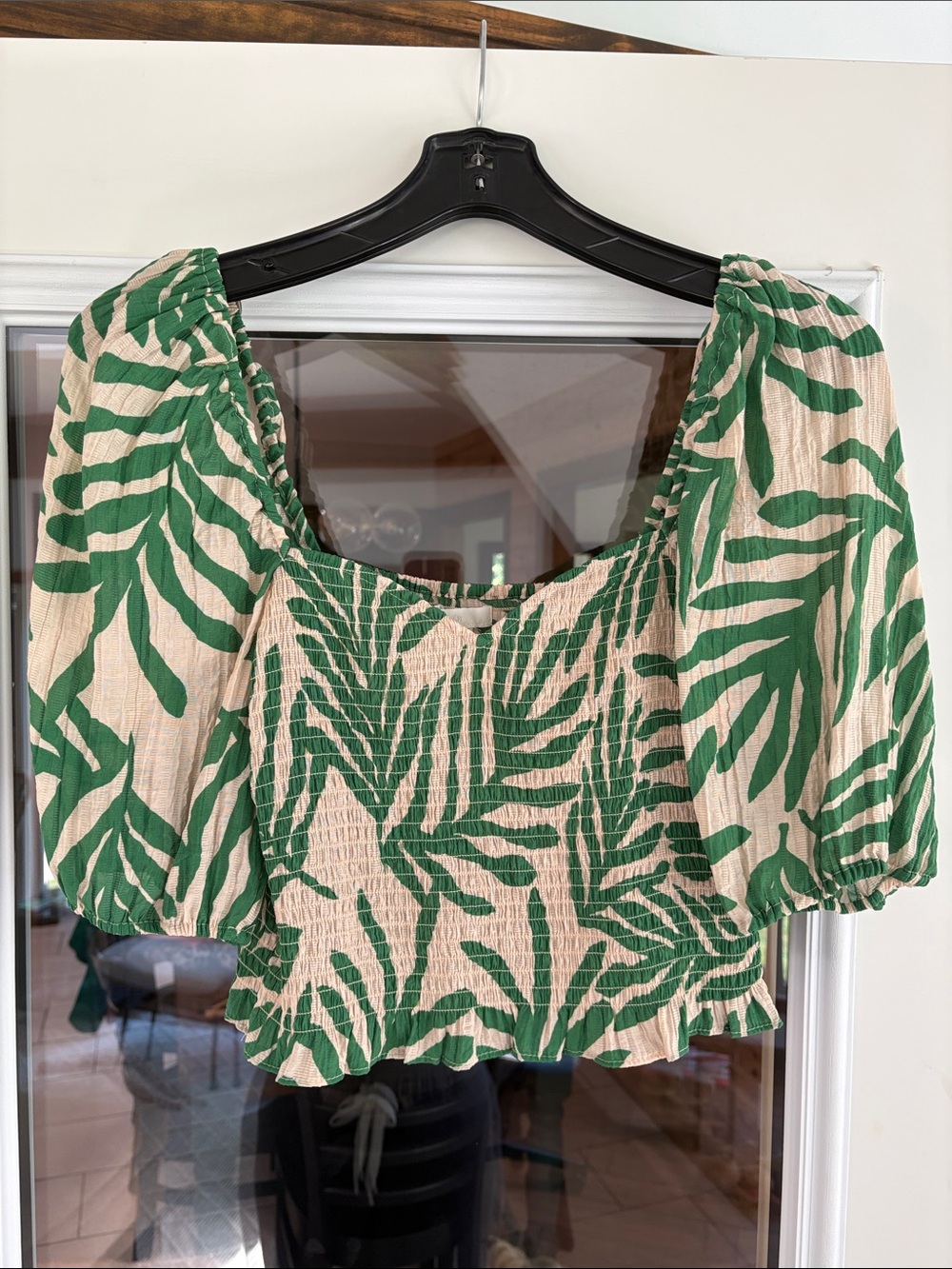 H&M Cream and Green Leaf-Print Smocked Crop Top
